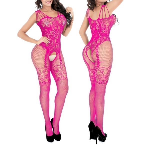 Hot pink/Fuchsia Body stocking that fits most. - Picture 1 of 13